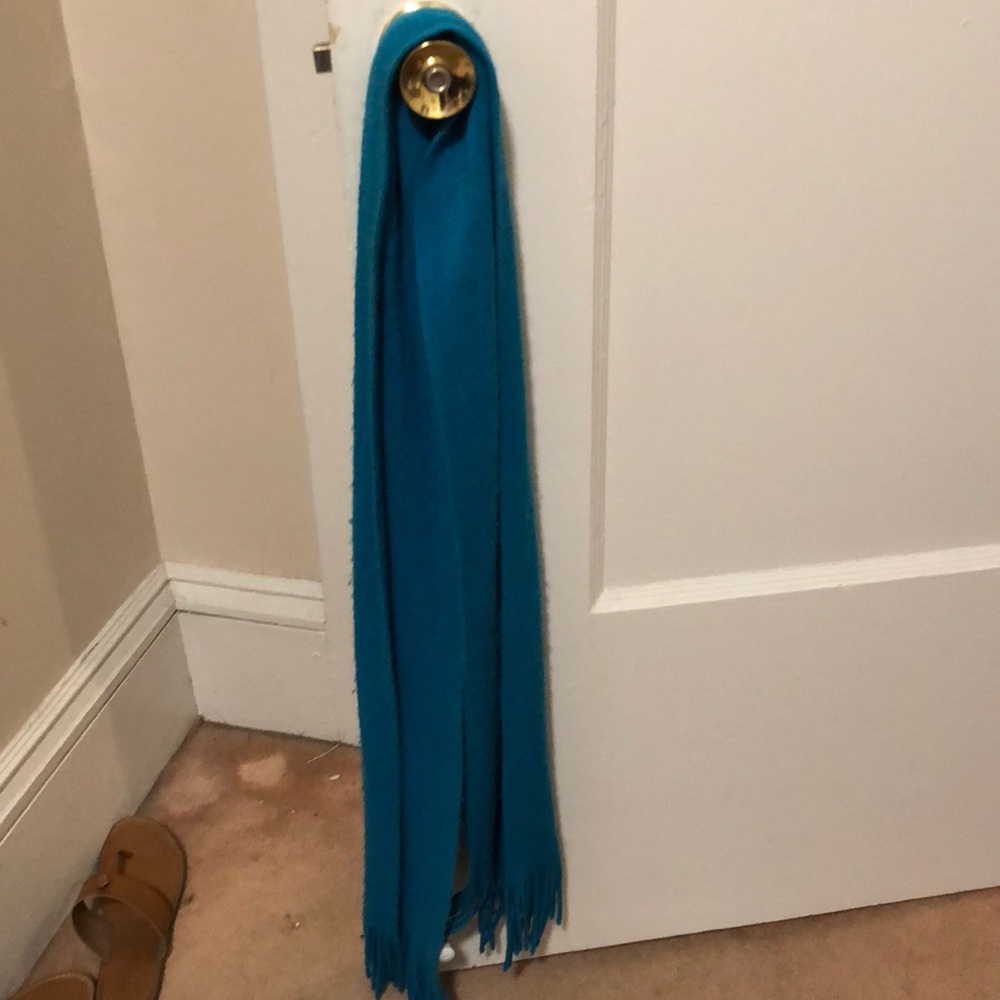 Teal scarf